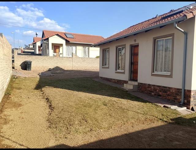3 BEDROOM HOUSE FOR SALE IN KYA SANDS